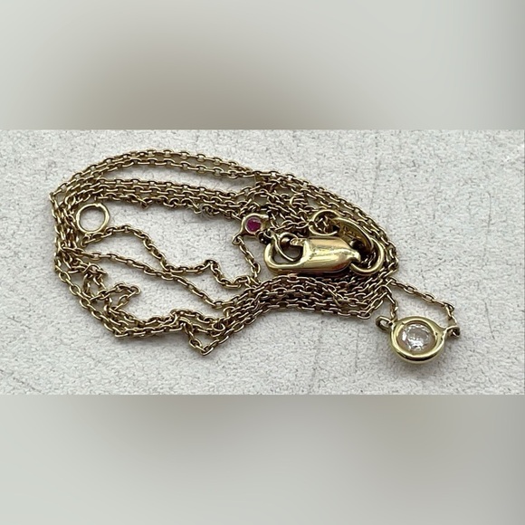 Elegant Roberto Coin 18K Gold Necklace - Picture 2 of 4